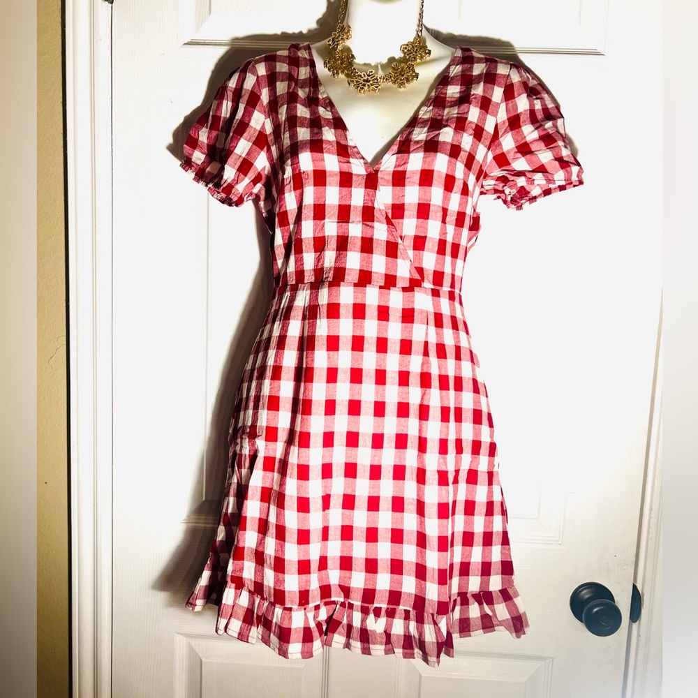 ❤️ NWT Red & White Gringham Dress Sizes: Small, Medium, & Large by Hyped Unicorn